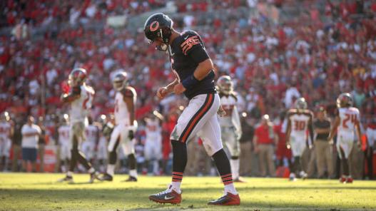 jay-cutler-head-down-at-tampa