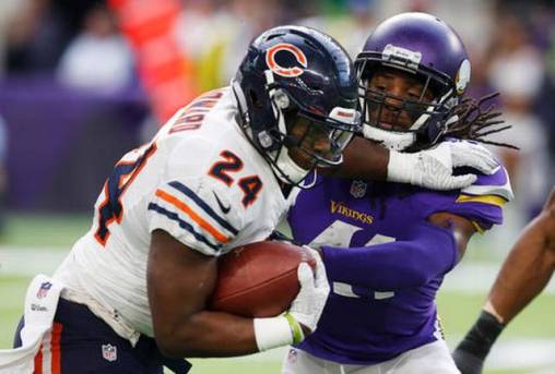 jordan-howard-at-vikings