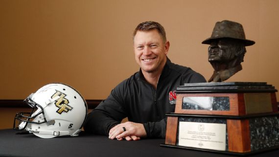 Scott Frost the Bear Bryant Coach of the Year